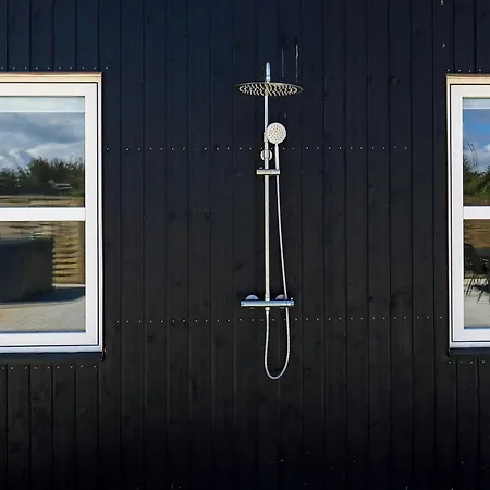 22 Person In Lokken-by Traum * Løkken